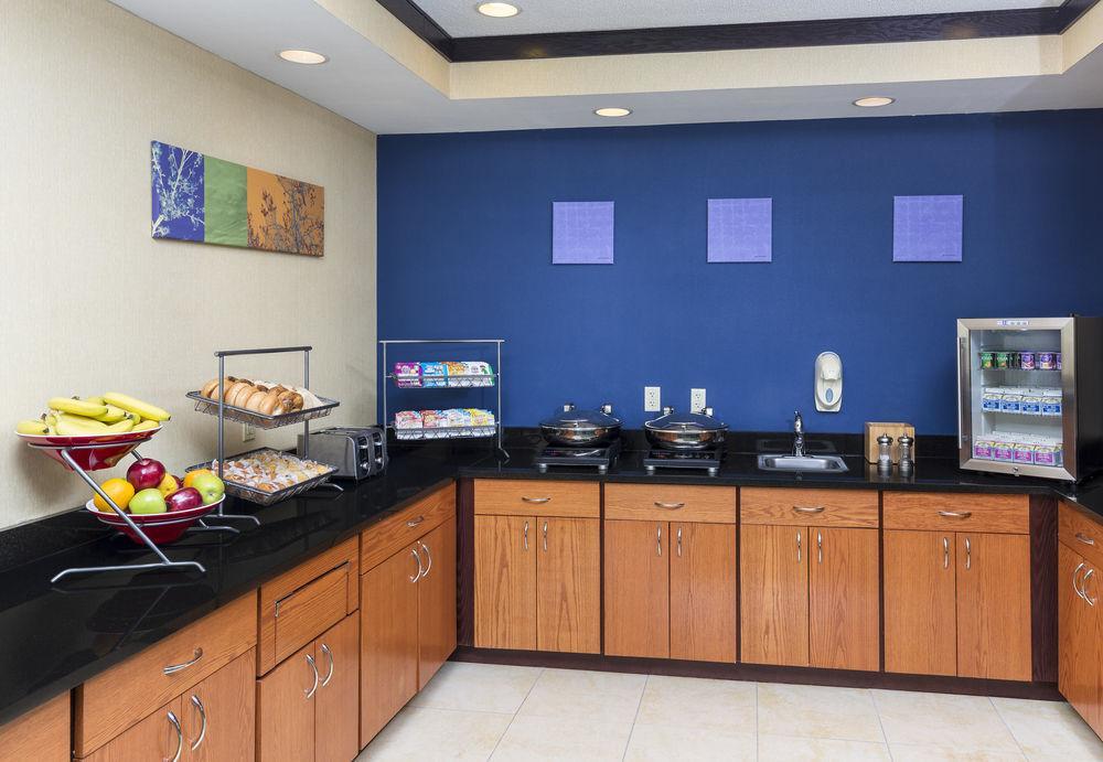 Fairfield & By Marriott Hotel Mankato