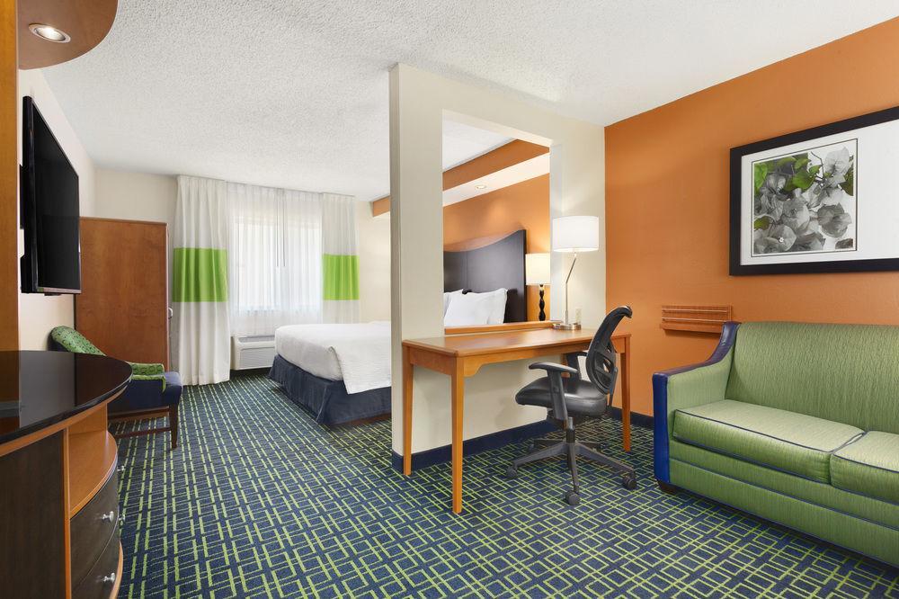 Fairfield & By Marriott Hotel 3*